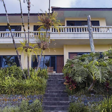 Foresta Inn Family Resort Prigen Екстер'єр фото