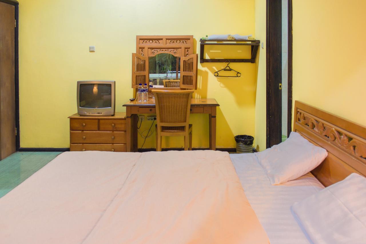 Foresta Inn Family Resort Prigen Екстер'єр фото